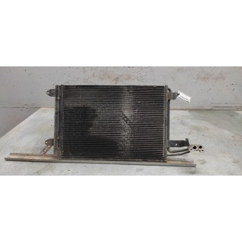 CONDENSADOR / RADIADOR A/A 1K0820411H 