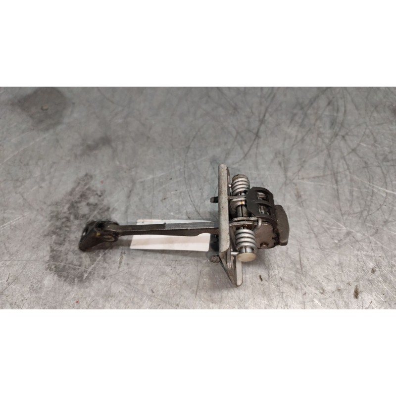 Recambio de retenedor puerta para peugeot 308 1.6 16v referencia OEM IAM - Granate 2
