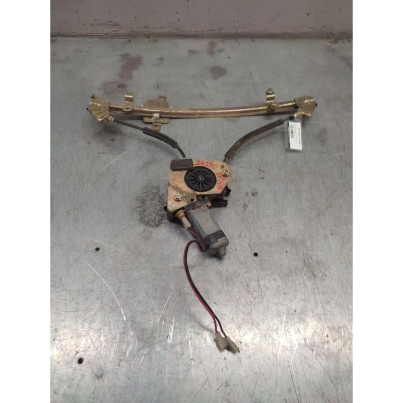 Recambio de elevalunas delantero izquierdo para daewoo lanos (klat) 1.3 referencia OEM IAM 0130822004  