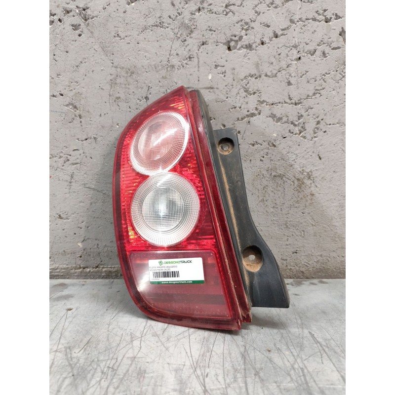 Recambio de piloto trasero izquierdo para nissan micra (k12e) acenta referencia OEM IAM   