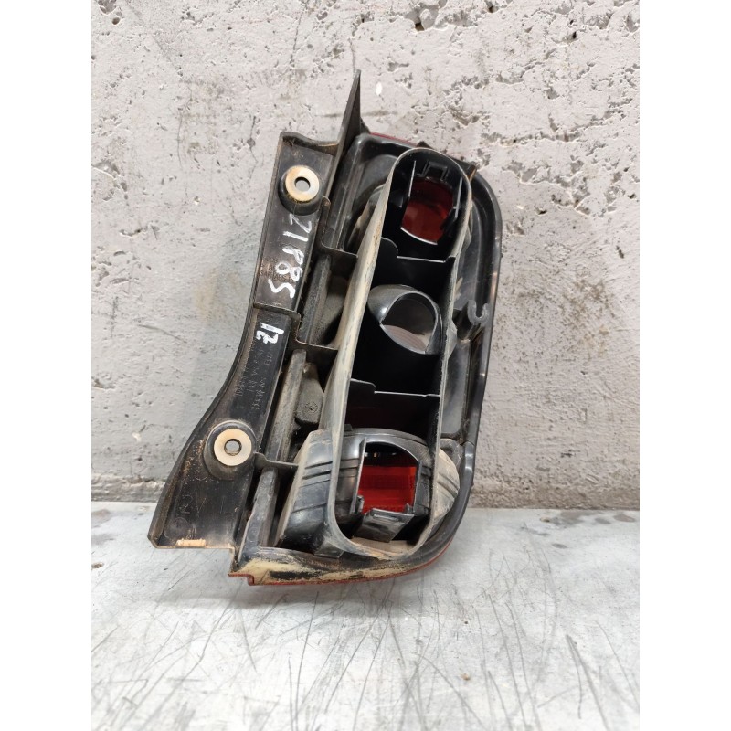 Recambio de piloto trasero izquierdo para nissan micra (k12e) acenta referencia OEM IAM - Gris 2