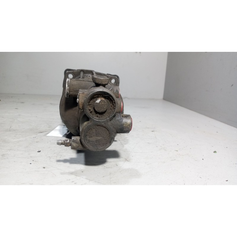 Recambio de servo embrague para iveco eurotech (mp) 9.5 diesel referencia OEM IAM VG3286  K002173 2