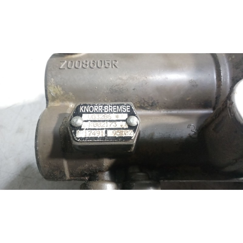 Recambio de servo embrague para iveco eurotech (mp) 9.5 diesel referencia OEM IAM VG3286  K002173 5