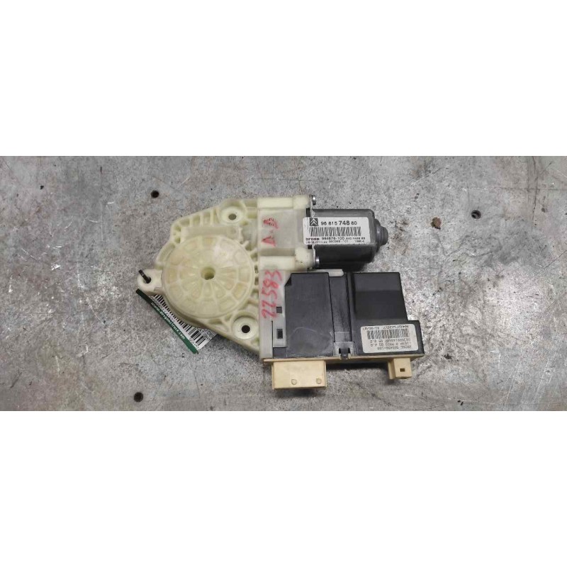 Recambio de motor elevalunas delantero derecho para citroën c4 berlina 1.6 hdi cat (9hy / dv6ted4) referencia OEM IAM 9681574880 4