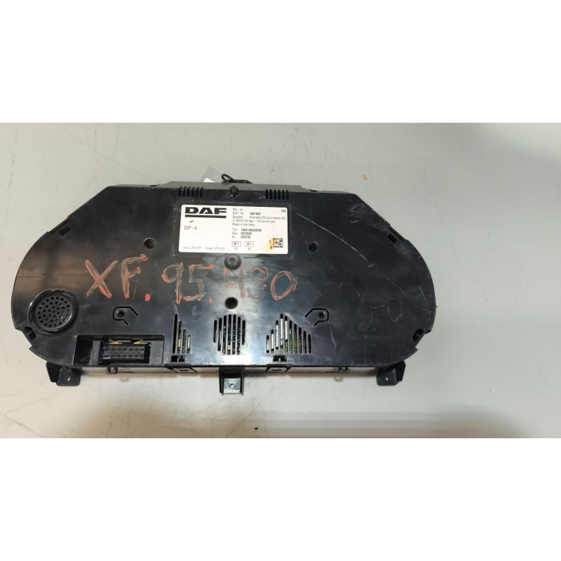 Recambio de cuadro instrumentos para daf serie 95 xf .430 fgfe (typ .430) larga distancia referencia OEM IAM 1681447 3