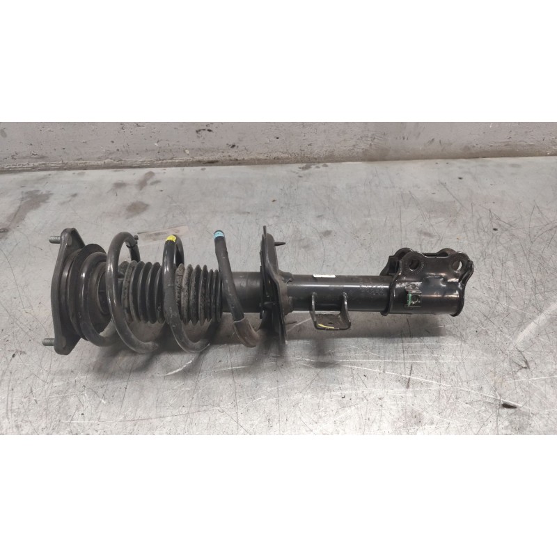 Recambio de amortiguador delantero derecho para hyundai i30 (gd) 1.6 crdi referencia OEM IAM   