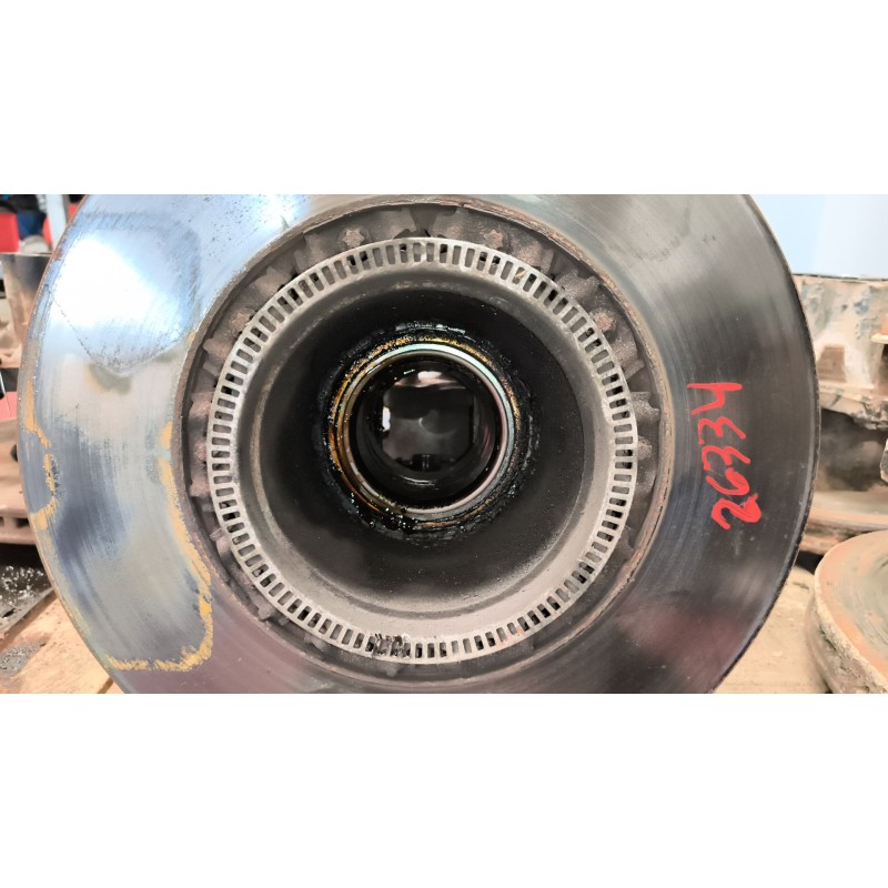 Recambio de buje trasero derecho para daf serie xf105.460 fsa 4x2 space-cab referencia OEM IAM 1657637 2