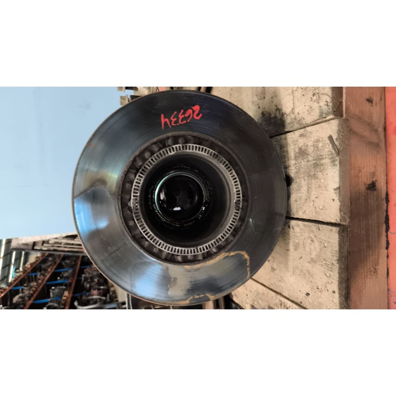 Recambio de buje trasero derecho para daf serie xf105.460 fsa 4x2 space-cab referencia OEM IAM 1657637 4