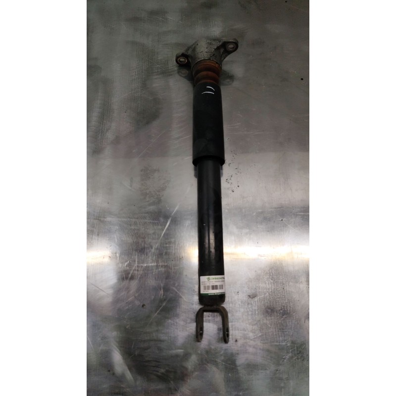 Recambio de amortiguador trasero derecho para hyundai i30 (gd) 1.6 crdi referencia OEM IAM 55311AXXXE  