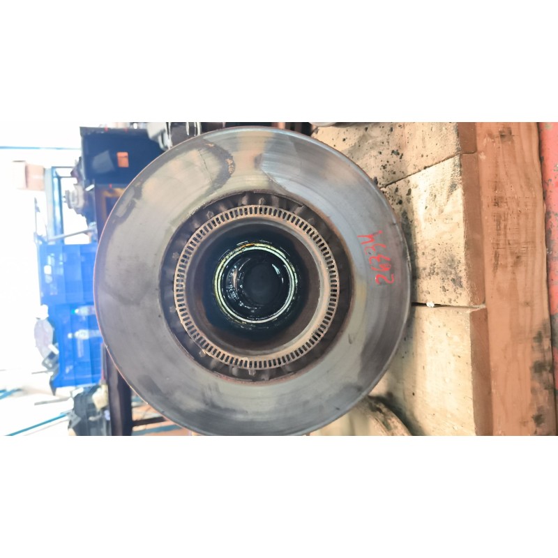 Recambio de buje trasero derecho para daf serie xf105.460 fsa 4x2 space-cab referencia OEM IAM 1657637 4