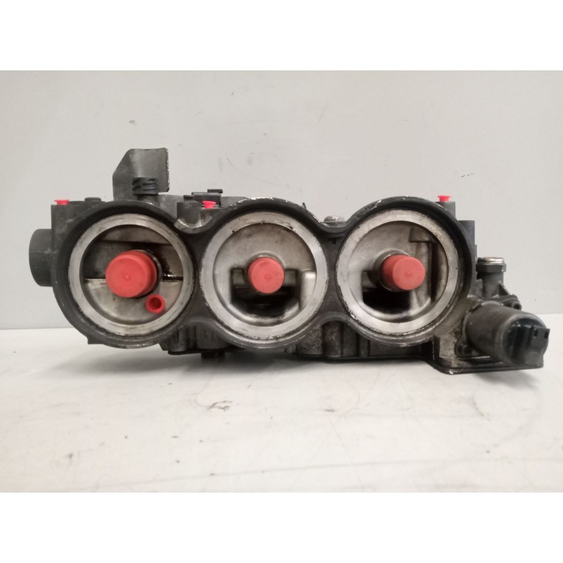 Recambio de soporte filtro aceite para renault serie t 10.8 diesel referencia OEM IAM 7422090621 3