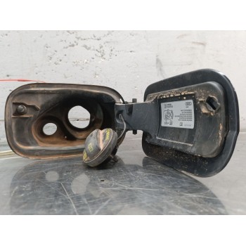 TAPA EXTERIOR COMBUSTIBLE 