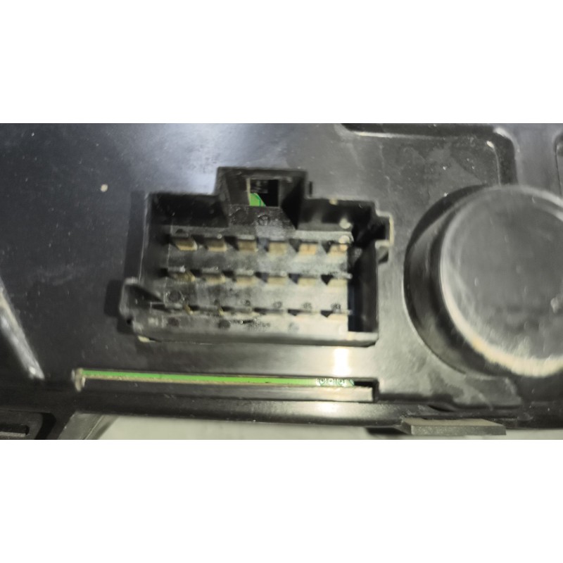 Recambio de cuadro instrumentos para scania p,g,r,t - series p 500, r 500 referencia OEM IAM 1765222 - Rojo 2