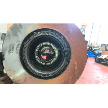 Recambio de buje trasero derecho para daf serie xf105.xxx fsa 4x2 space-cab referencia OEM IAM 1657637  
