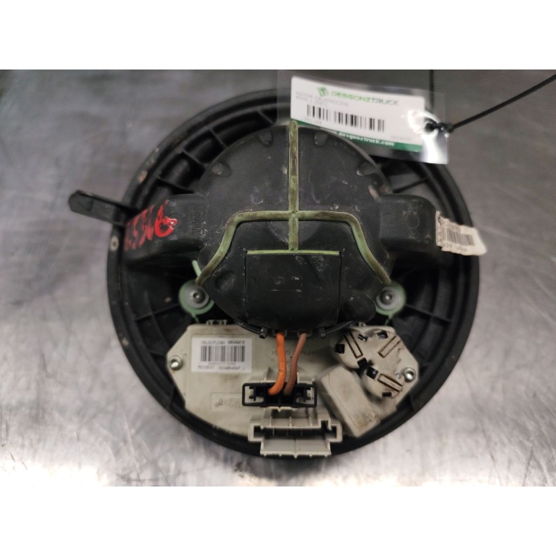 Recambio de motor calefaccion para bmw 1 (e81) 118 d referencia OEM IAM 985465S  