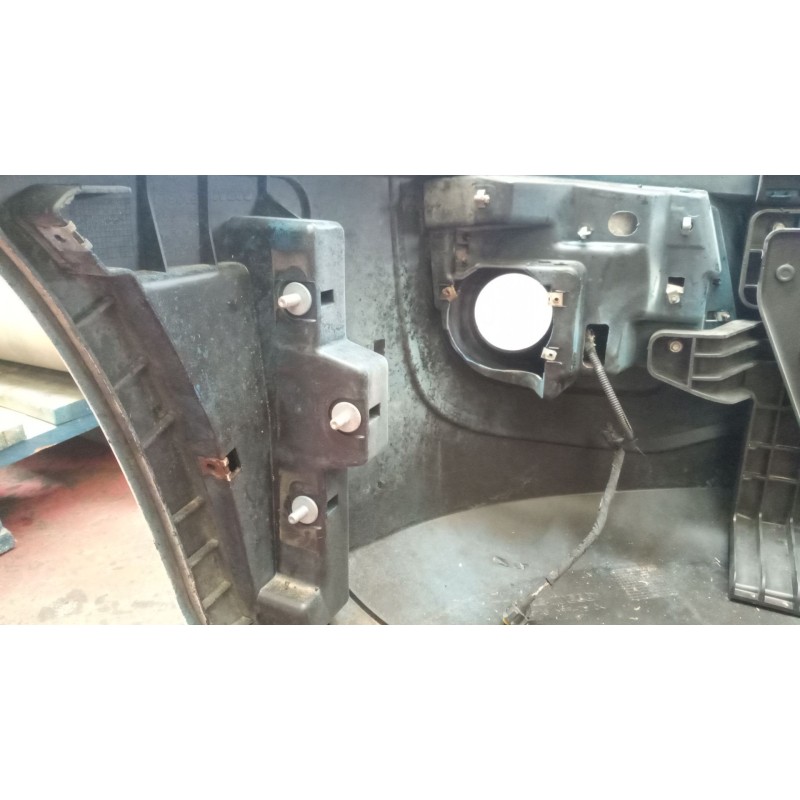 Recambio de capo para iveco sunrise referencia OEM IAM 5801772690 - Blanco 7