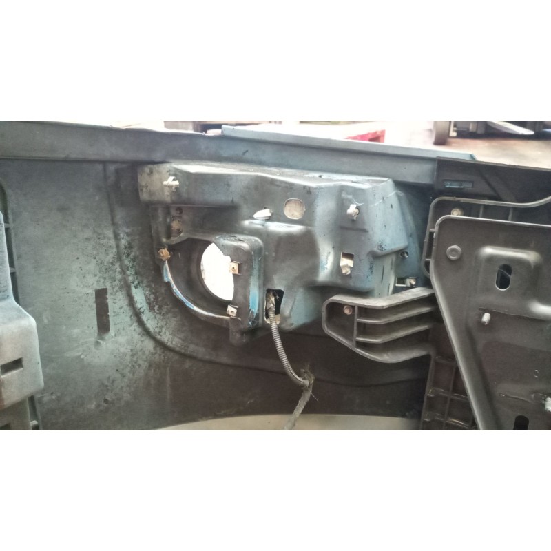 Recambio de capo para iveco sunrise referencia OEM IAM 5801772690 - Blanco 9