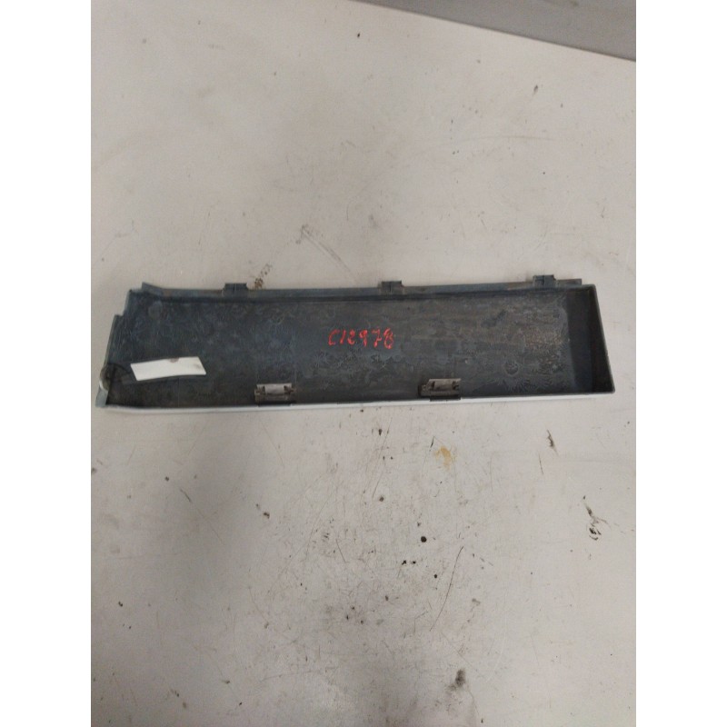 Recambio de molduras delanteras para renault magnum ab 2005 12.8 diesel referencia OEM IAM 5010468807 IZQUIERDA - Blanco 2