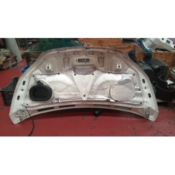Recambio de capo para iveco sunrise referencia OEM IAM 5801772690  