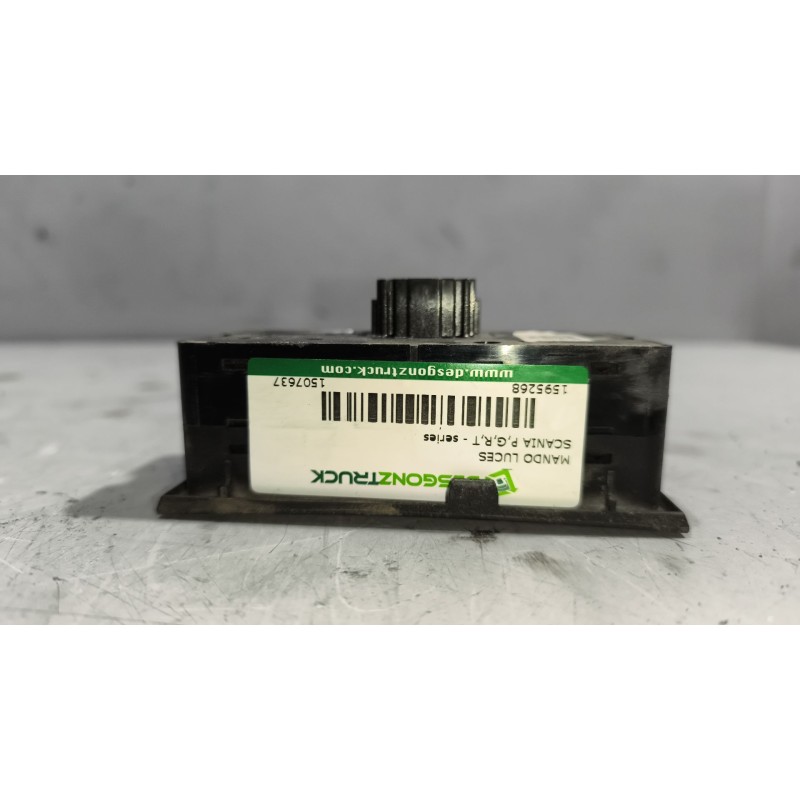 Recambio de mando luces para scania p,g,r,t - series p 500, r 500 referencia OEM IAM 1507637 - Rojo 4