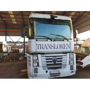 RENAULT MAGNUM AB 2005