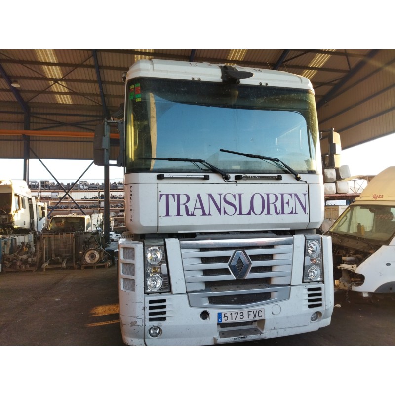RENAULT MAGNUM AB 2005