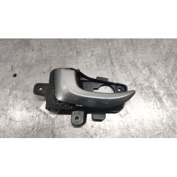 Recambio de maneta interior delantera izquierda para hyundai i30 (gd) 1.6 crdi referencia OEM IAM 82613  