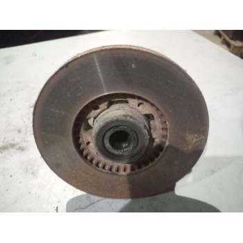 Recambio de buje delantero para nissan cabstar 01.04  3.0 diesel referencia OEM IAM 402049x201  