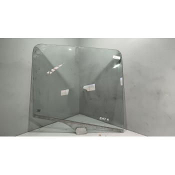 Recambio de luna delantera derecha para scania 4 - series 164 l/580 referencia OEM IAM 1306260  
