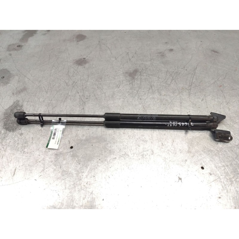 Recambio de amortiguadores maletero / porton para mazda 3 (bl) 2.2 mzr cd (bl10) referencia OEM IAM BFY963620  380N - Gris