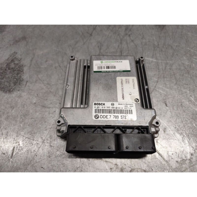 Recambio de centralita motor uce para bmw serie 3 berlina (e46) 320d referencia OEM IAM 0281010565  