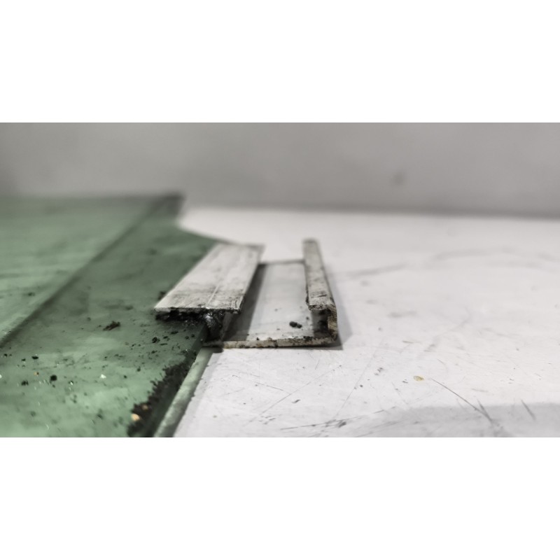 Recambio de luna delantera derecha para scania r i r 500 referencia OEM IAM 1306260 - Blanco 2