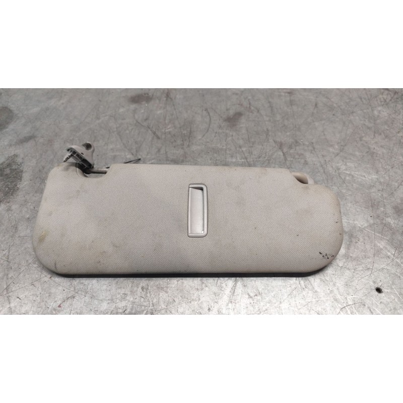Recambio de parasol izquierdo para hyundai i30 (gd) 1.6 crdi referencia OEM IAM   