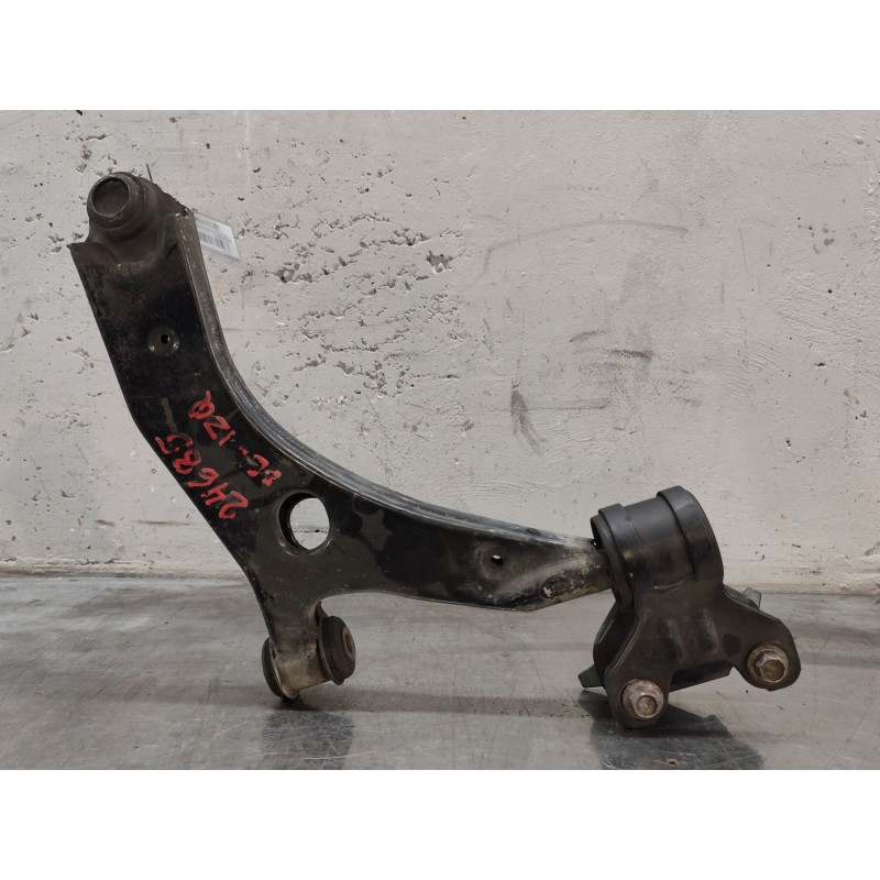 Recambio de brazo suspension inferior delantero izquierdo para mazda 3 (bl) 2.2 mzr cd (bl10) referencia OEM IAM   