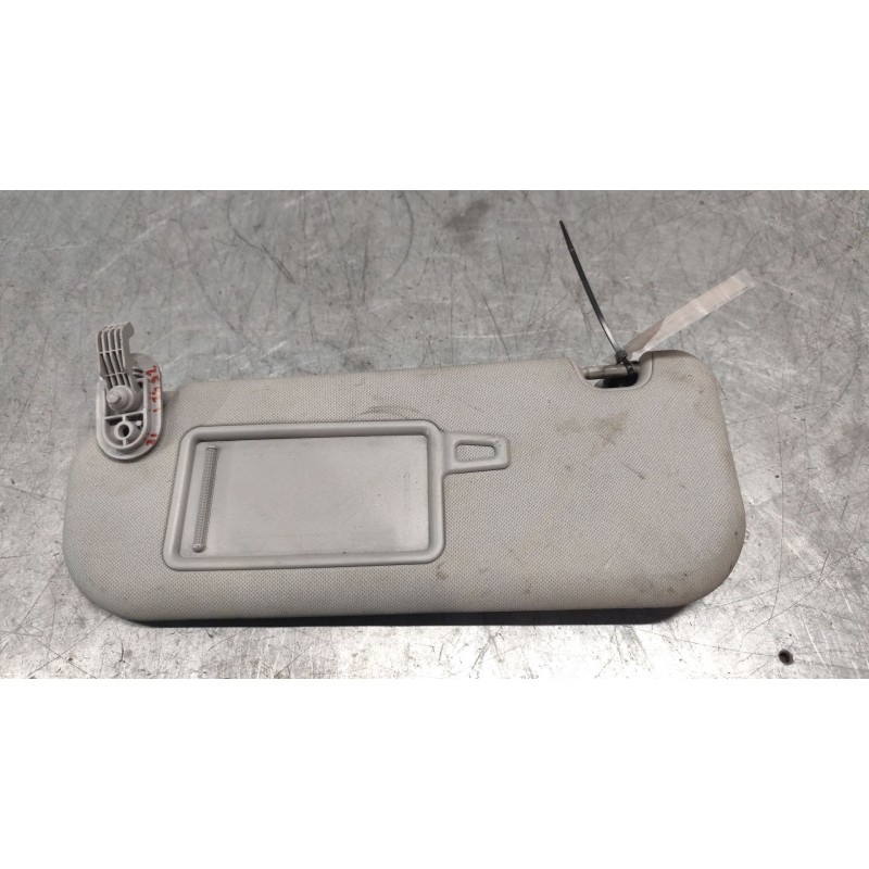 Recambio de parasol izquierdo para hyundai i30 (gd) 1.6 crdi referencia OEM IAM - Blanco 3