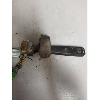 Recambio de mando limpia para volvo fh xxx referencia OEM IAM 20700927  