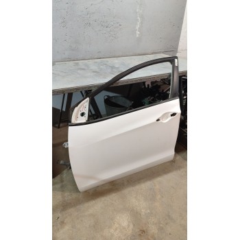 Recambio de puerta delantera izquierda para hyundai i30 (gd) 1.6 crdi referencia OEM IAM   