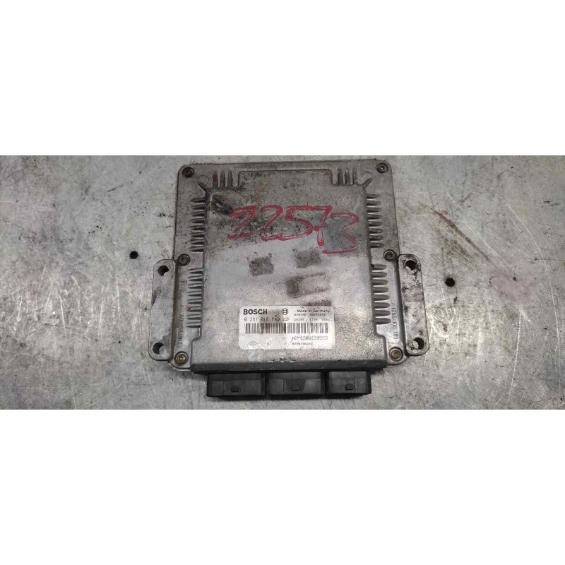 Recambio de centralita motor uce para renault scenic (ja..) 1.9 dci authentique referencia OEM IAM 0281010819 8200039569 8200166 - Verde