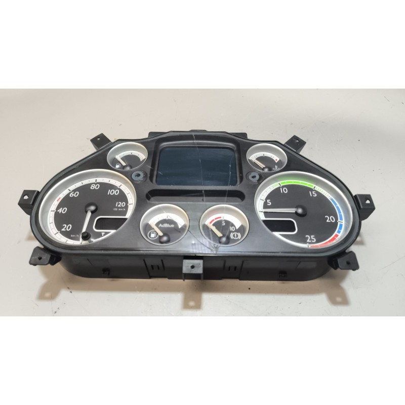 Recambio de cuadro instrumentos para daf serie xf105.xxx 12.9 diesel referencia OEM IAM 1789469  