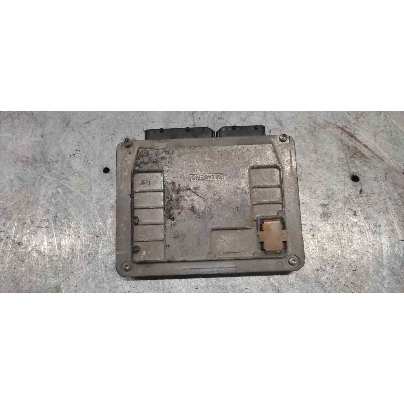 Recambio de centralita motor uce para seat ibiza (6l1) cool referencia OEM IAM 03E906033P 5WP4430408 - Negro 3