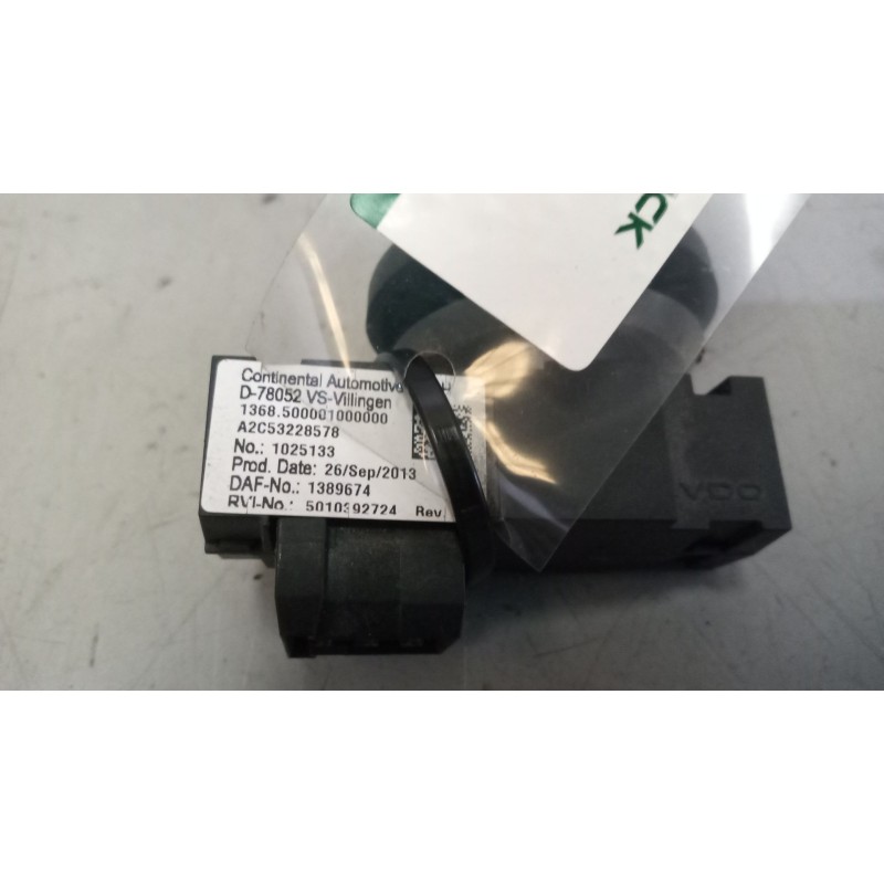 Recambio de interruptor para daf serie xf105.460 12.9 diesel referencia OEM IAM 1389674 - Blanco 2