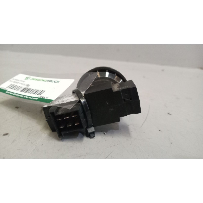 Recambio de interruptor para daf serie xf105.460 12.9 diesel referencia OEM IAM 1389674 - Blanco 3