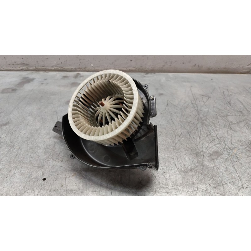 Recambio de motor calefaccion para skoda fabia (5j2 ) active referencia OEM IAM 601819015 2PINES  