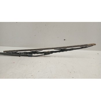 Recambio de brazo limpia delantero para daf serie xf105.xxx 12.9 diesel referencia OEM IAM   
