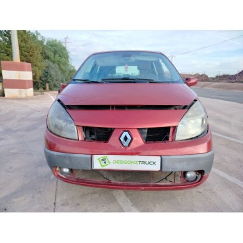 renault scenic ii del año 2004