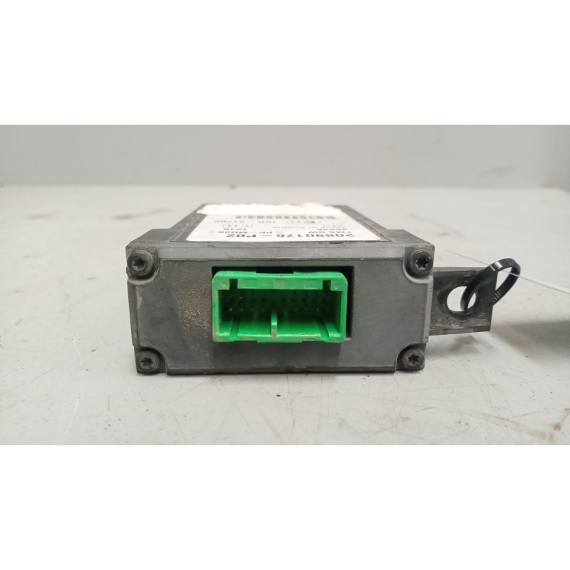 Recambio de modulo electronico para renault premium route 2006 fg 4x2 gv larga distancia referencia OEM IAM 20890176 - Blanco 4