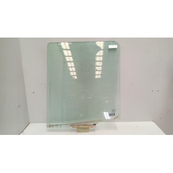 Recambio de luna delantera izquierda para daf serie xf105.xxx 12.9 diesel referencia OEM IAM 1915975  