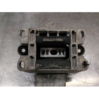 SOPORTE MOTOR IZQUIERDO 