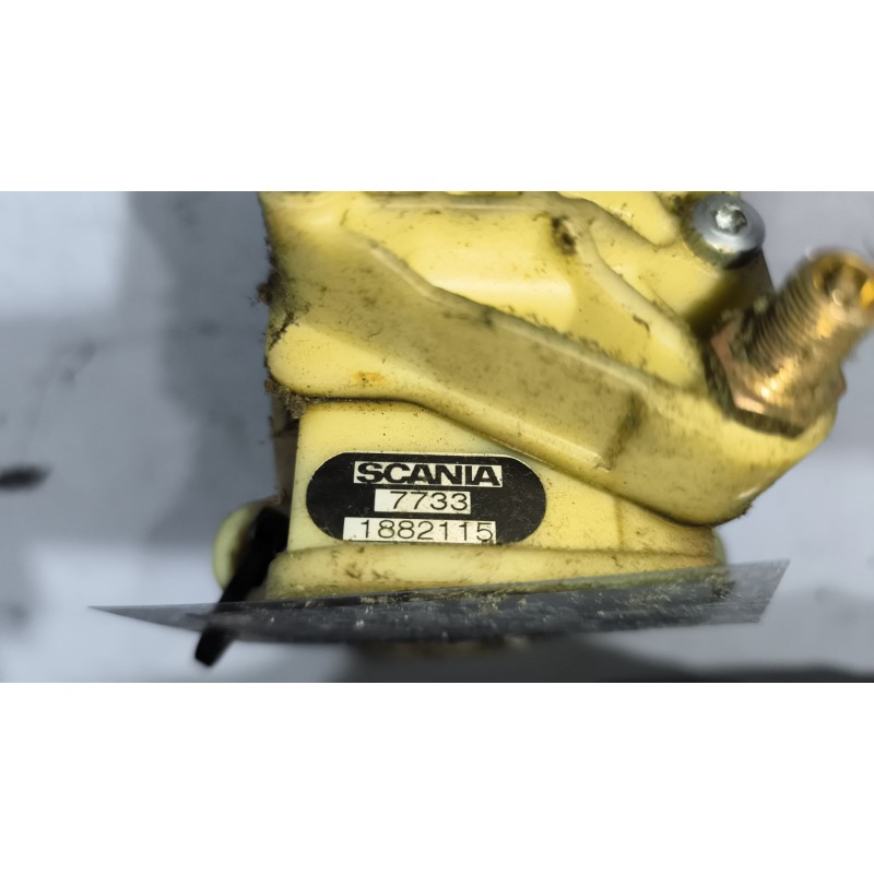 Recambio de palanca freno de mano para scania r i r 500 referencia OEM IAM 1882115 9617241020 - Blanco 3