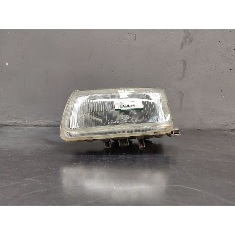 Recambio de faro izquierdo para volkswagen polo berlina (6n1) 1.6 referencia OEM IAM   